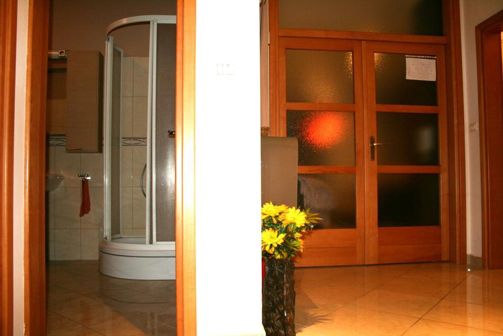 Apartment Frager Водице Екстер'єр фото